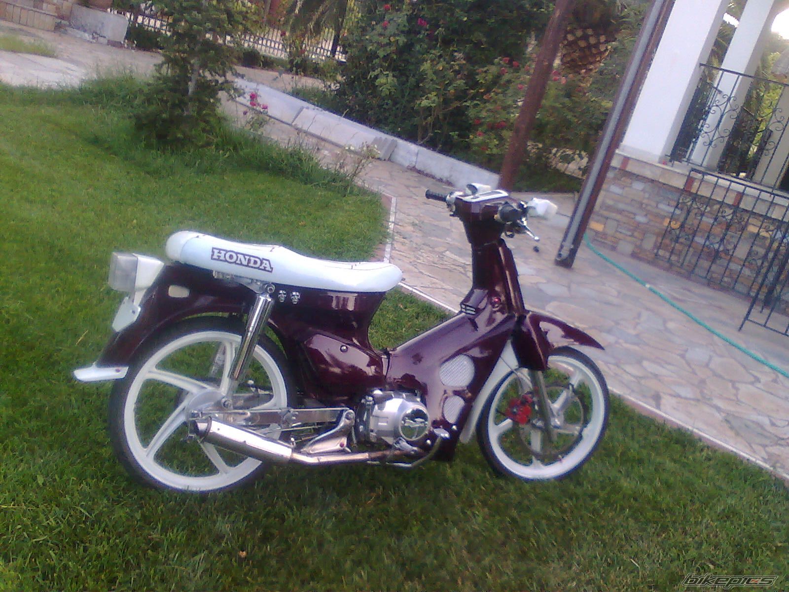 Photo 2027769