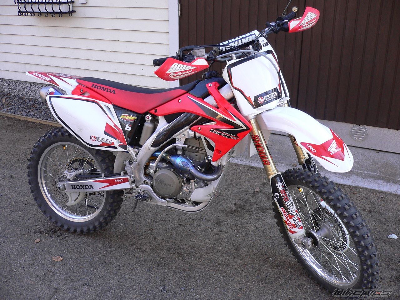 Photo 2027772