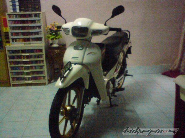 Photo 2027778