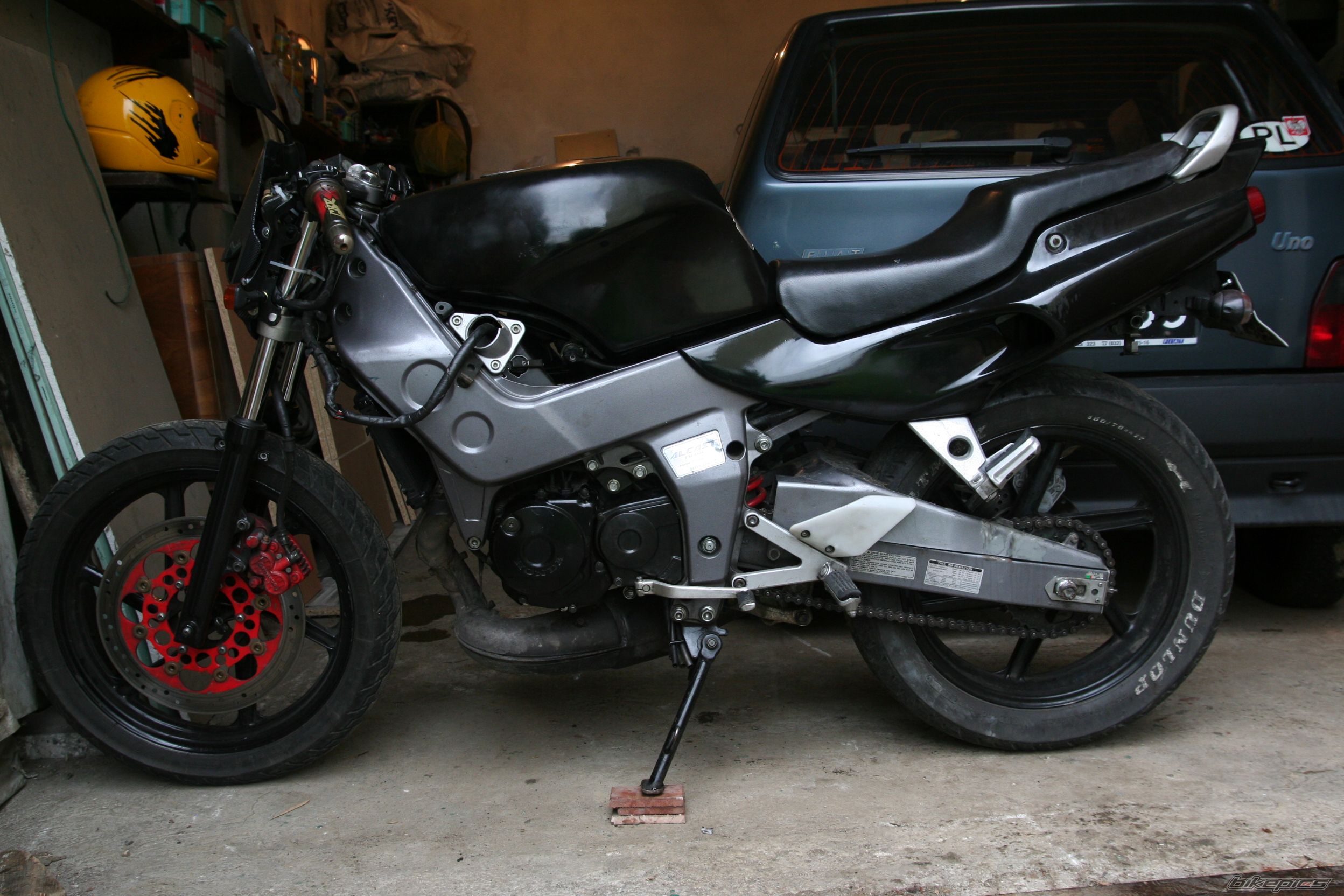 Photo 2027856