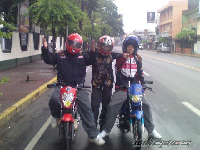 Photo 2027883