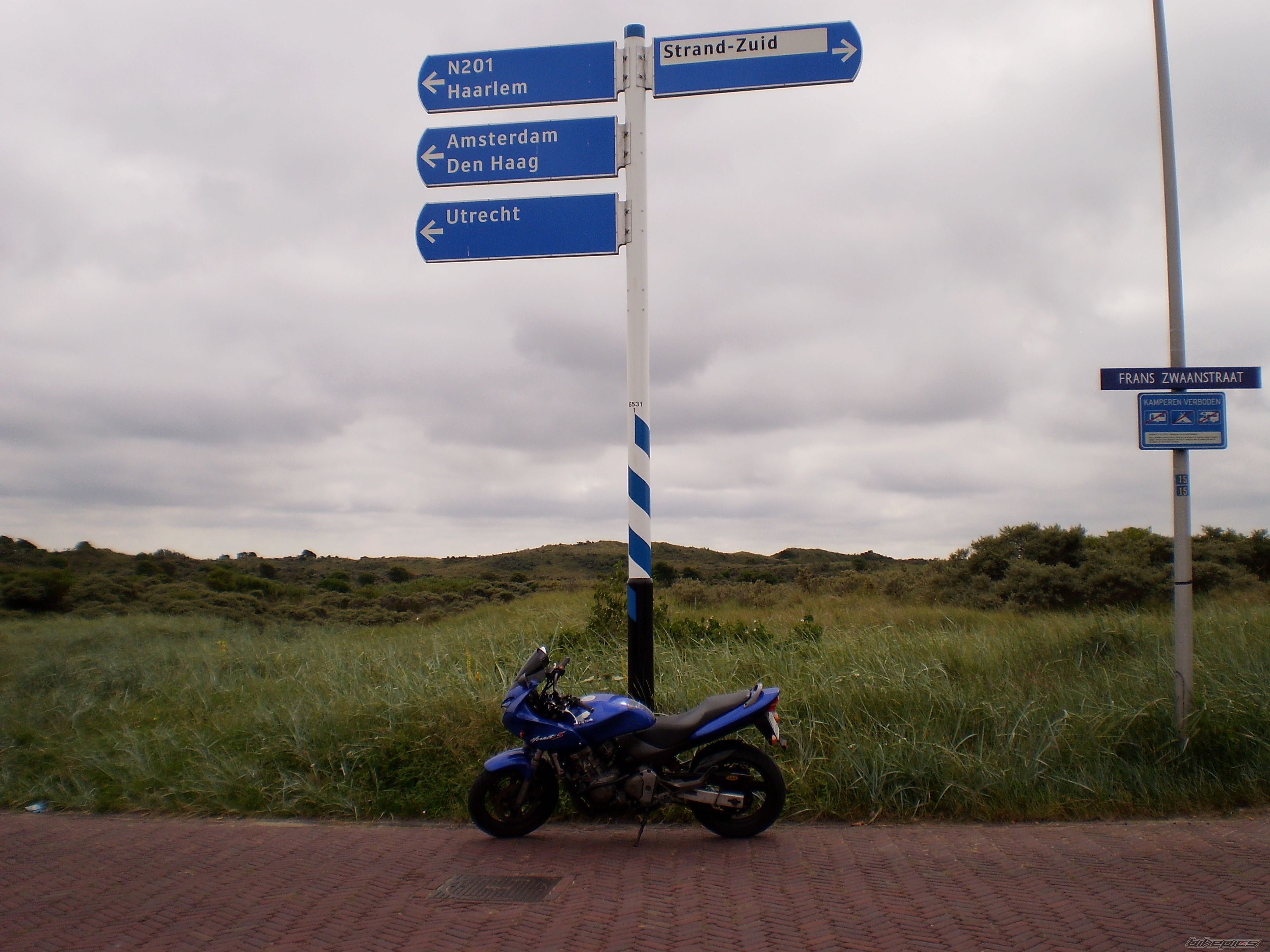 Photo 2027931