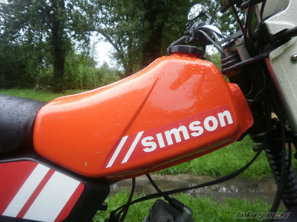 Photo 2027966