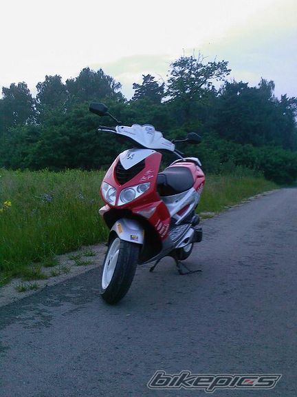 Photo 2027973