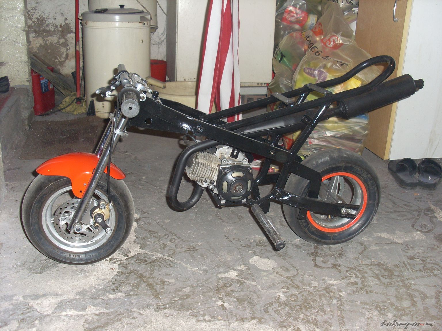 Photo 2028136