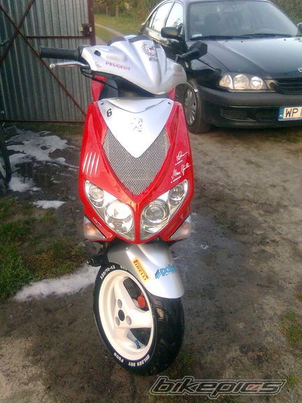 Photo 2028159