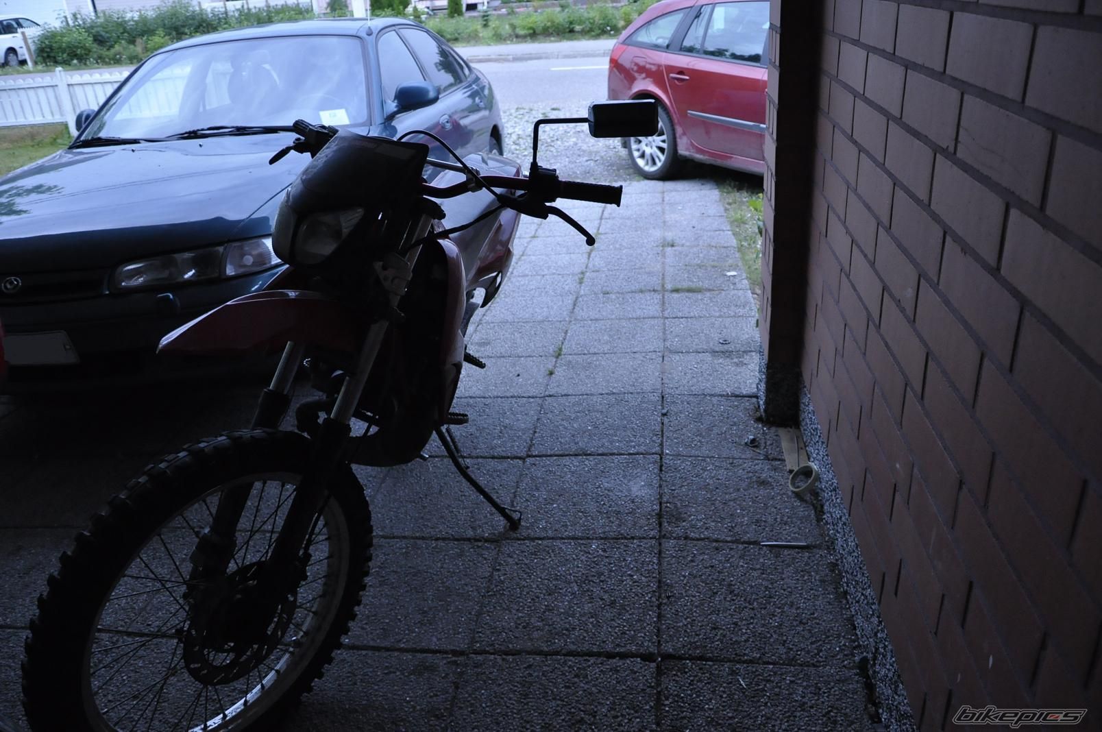 Photo 2028175