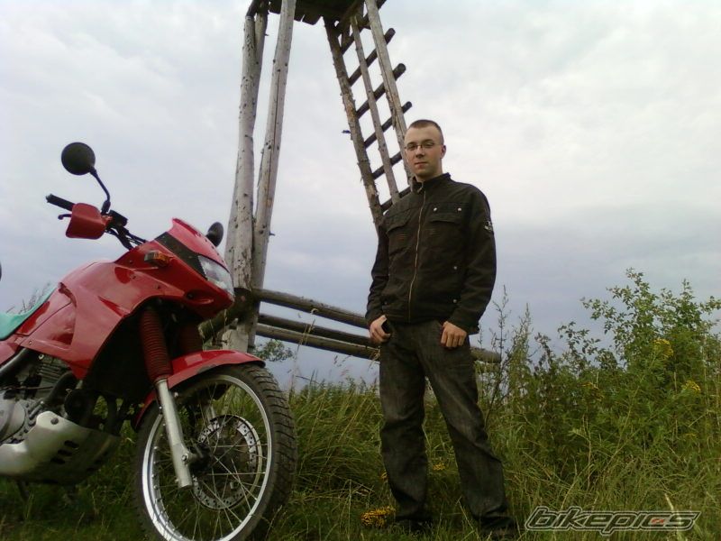 Photo 2028305