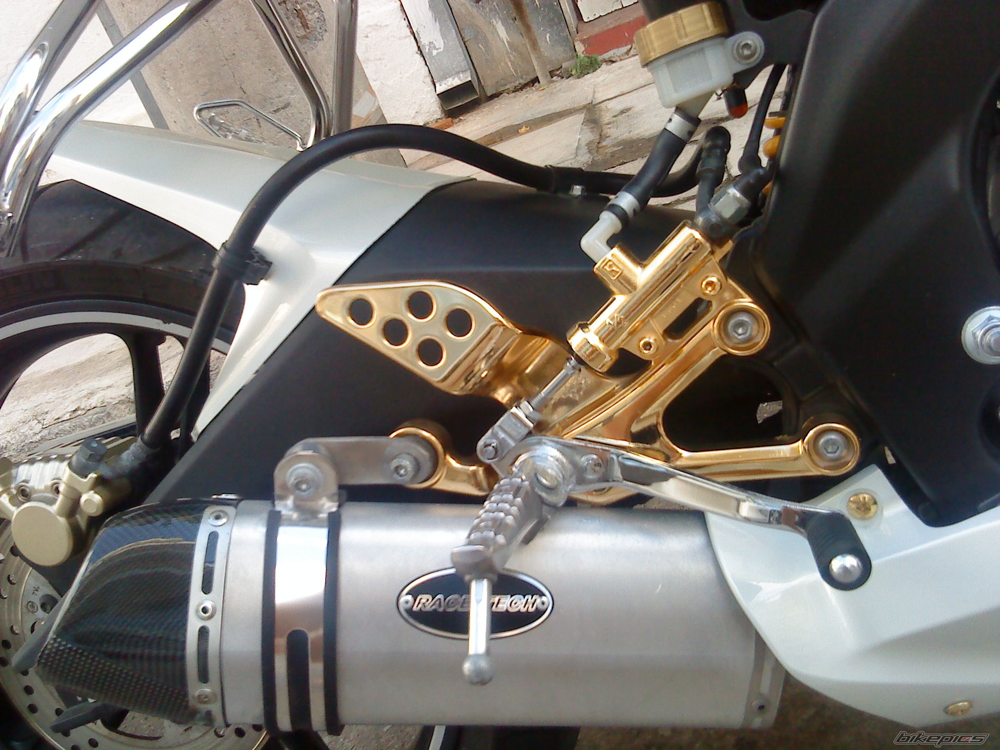 Photo 2028312
