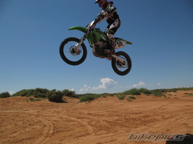 Photo 2028375