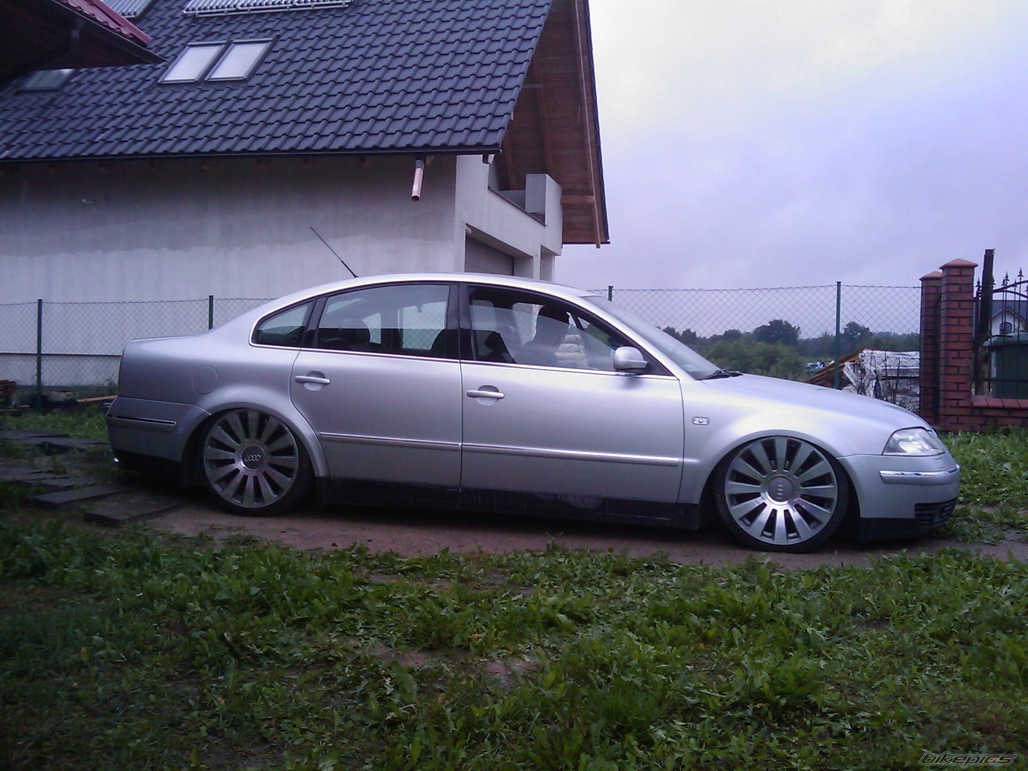 Photo 2028530