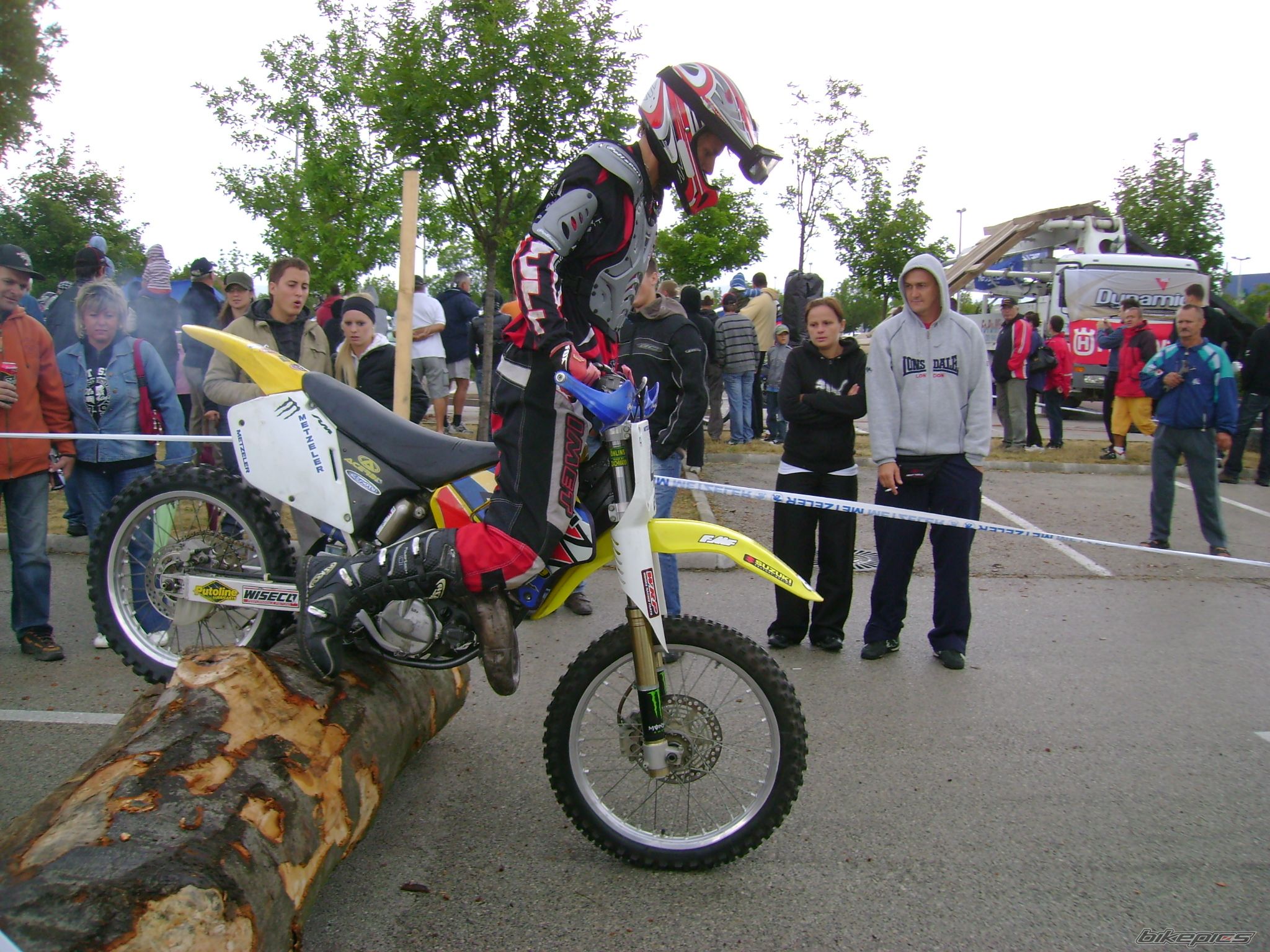 Photo 2028686