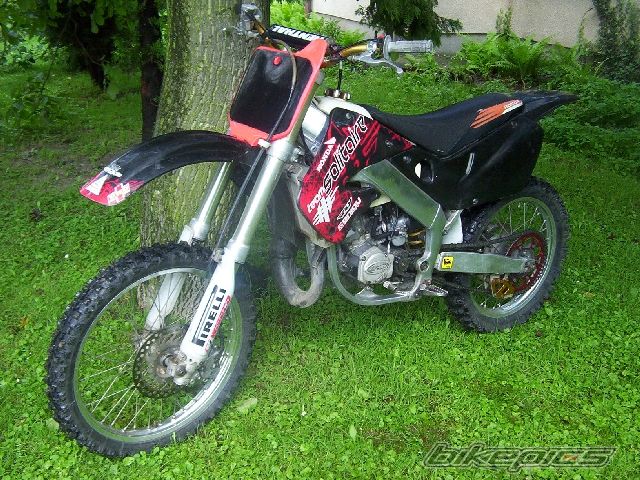 Photo 2028764