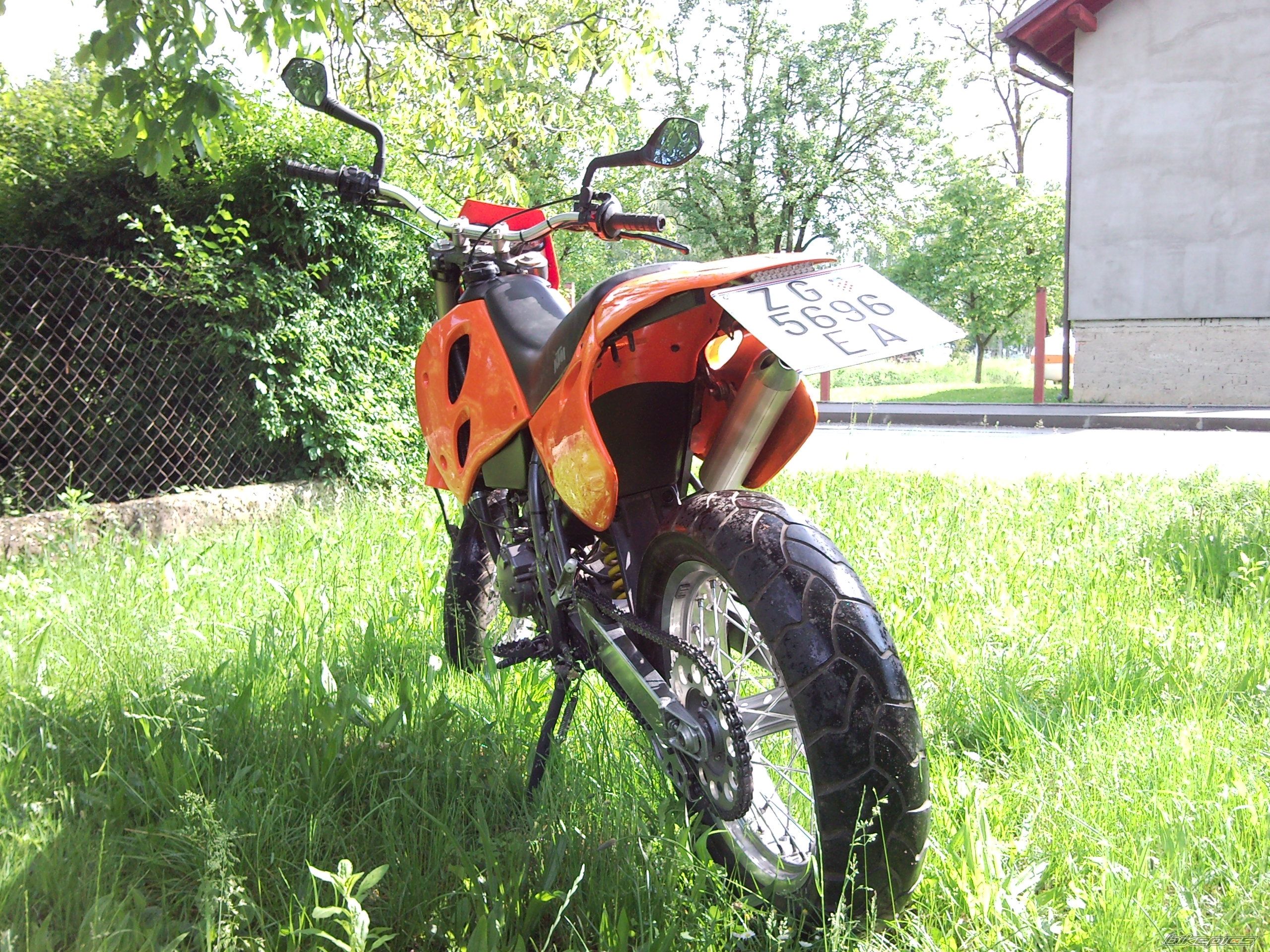 Photo 2028778