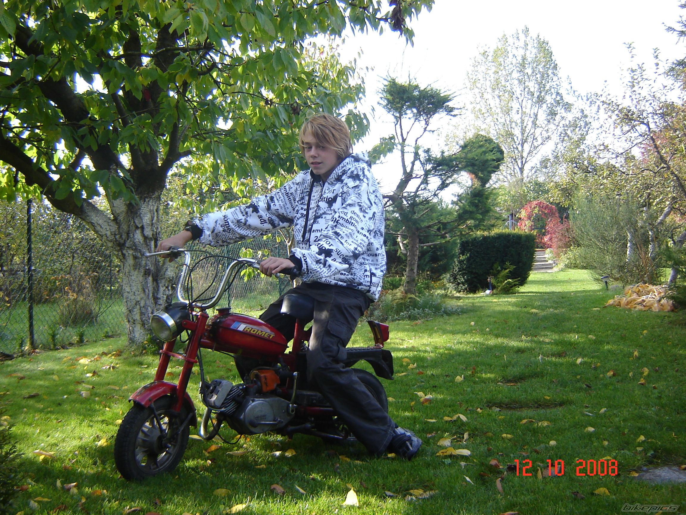 Photo 2028803