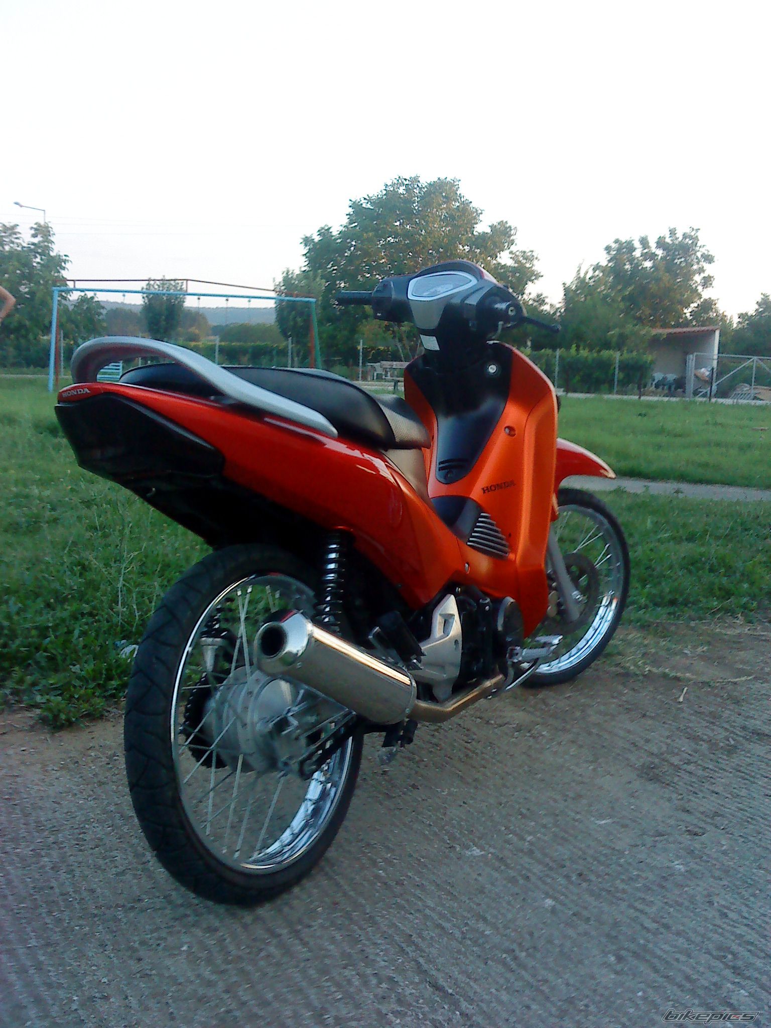 Bike Photo 2028823