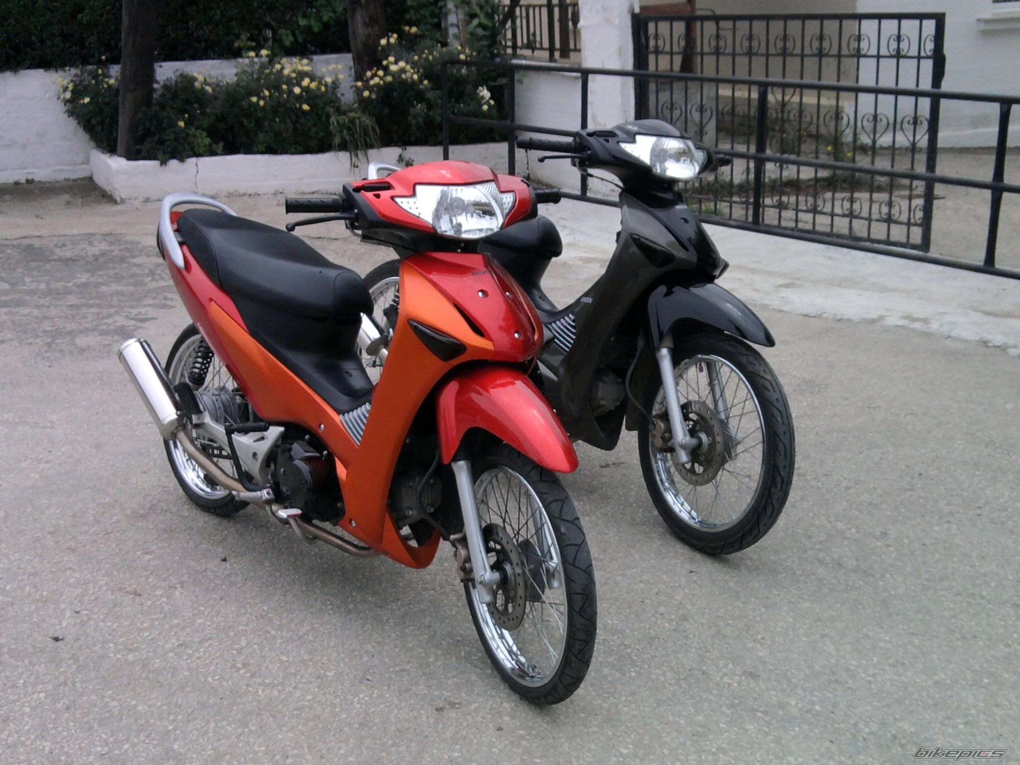 Bike Photo 2028827