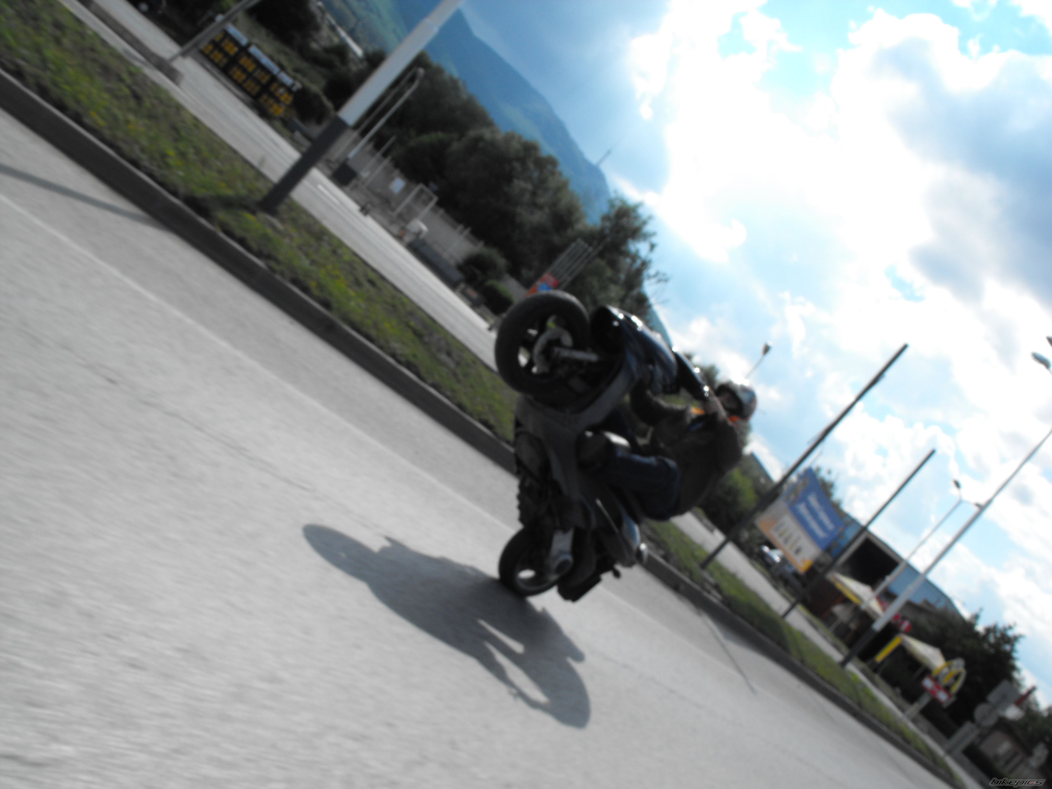 Photo 2028891