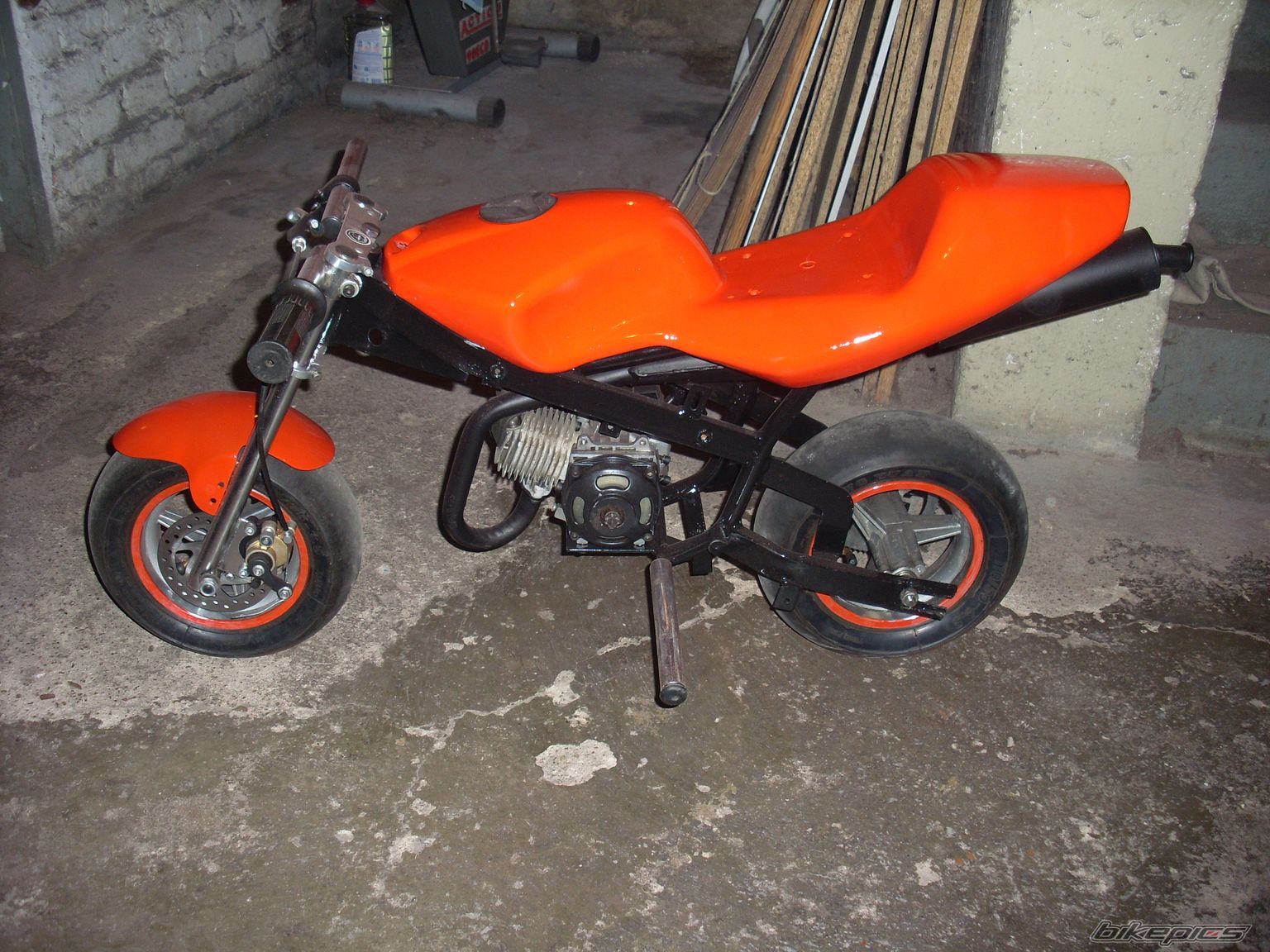 Photo 2028921