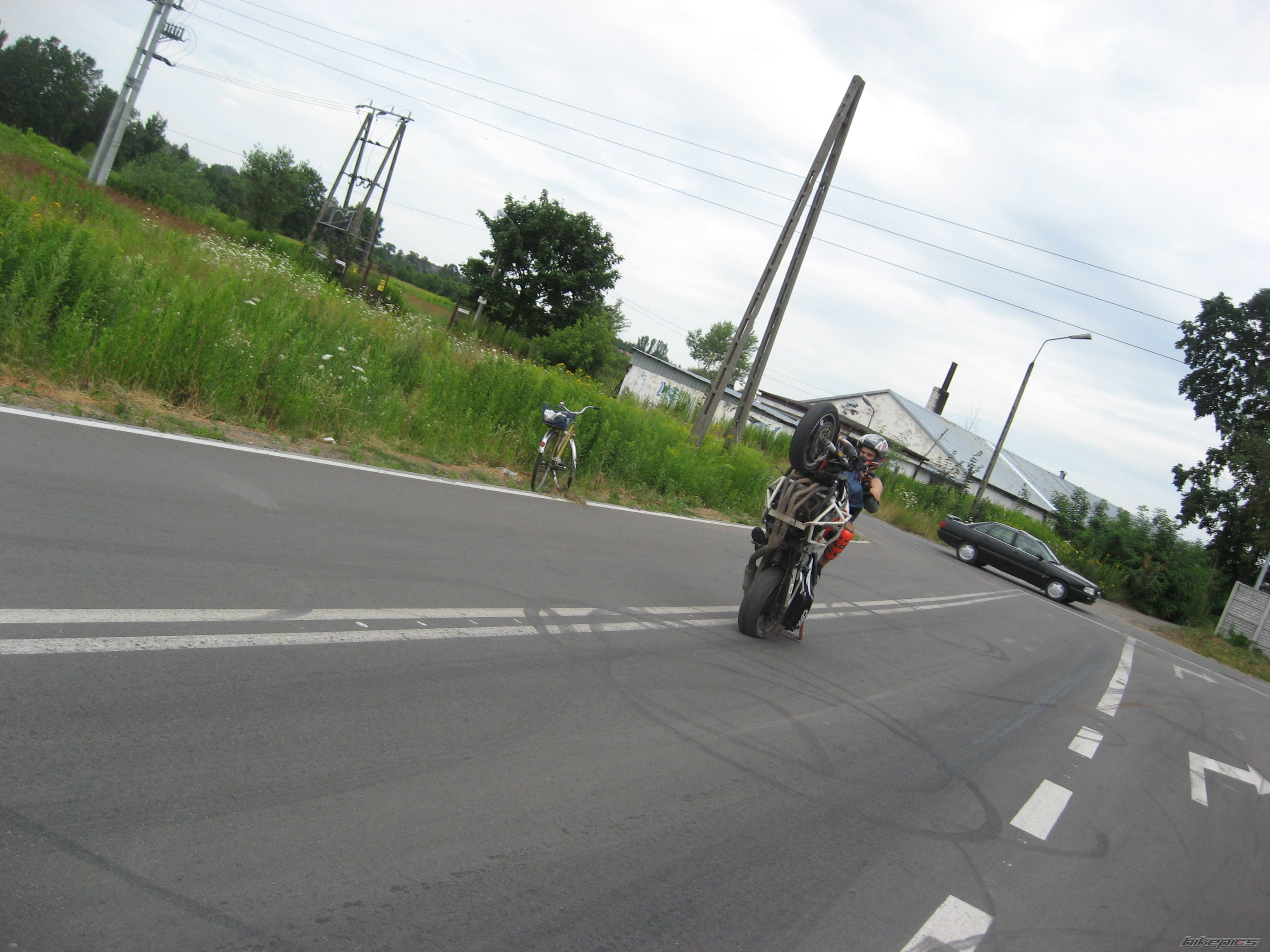 Photo 2028965