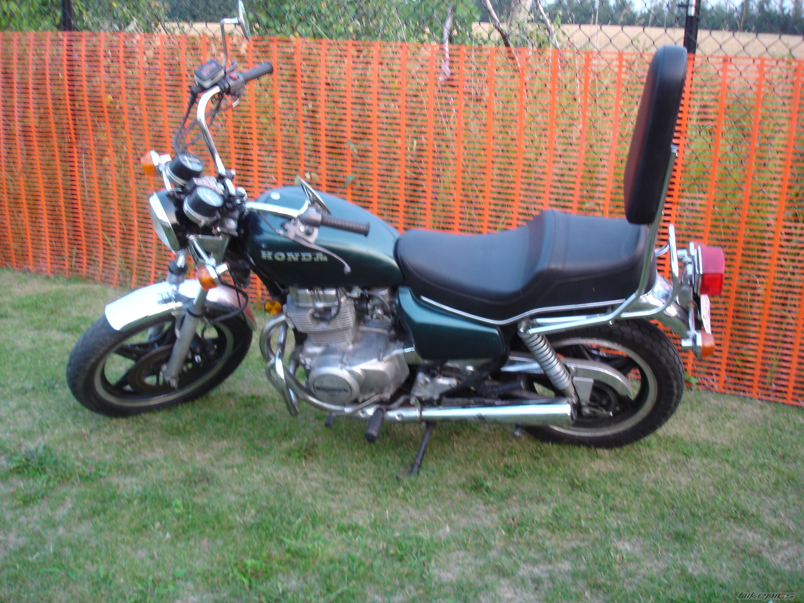 Photo 2028989