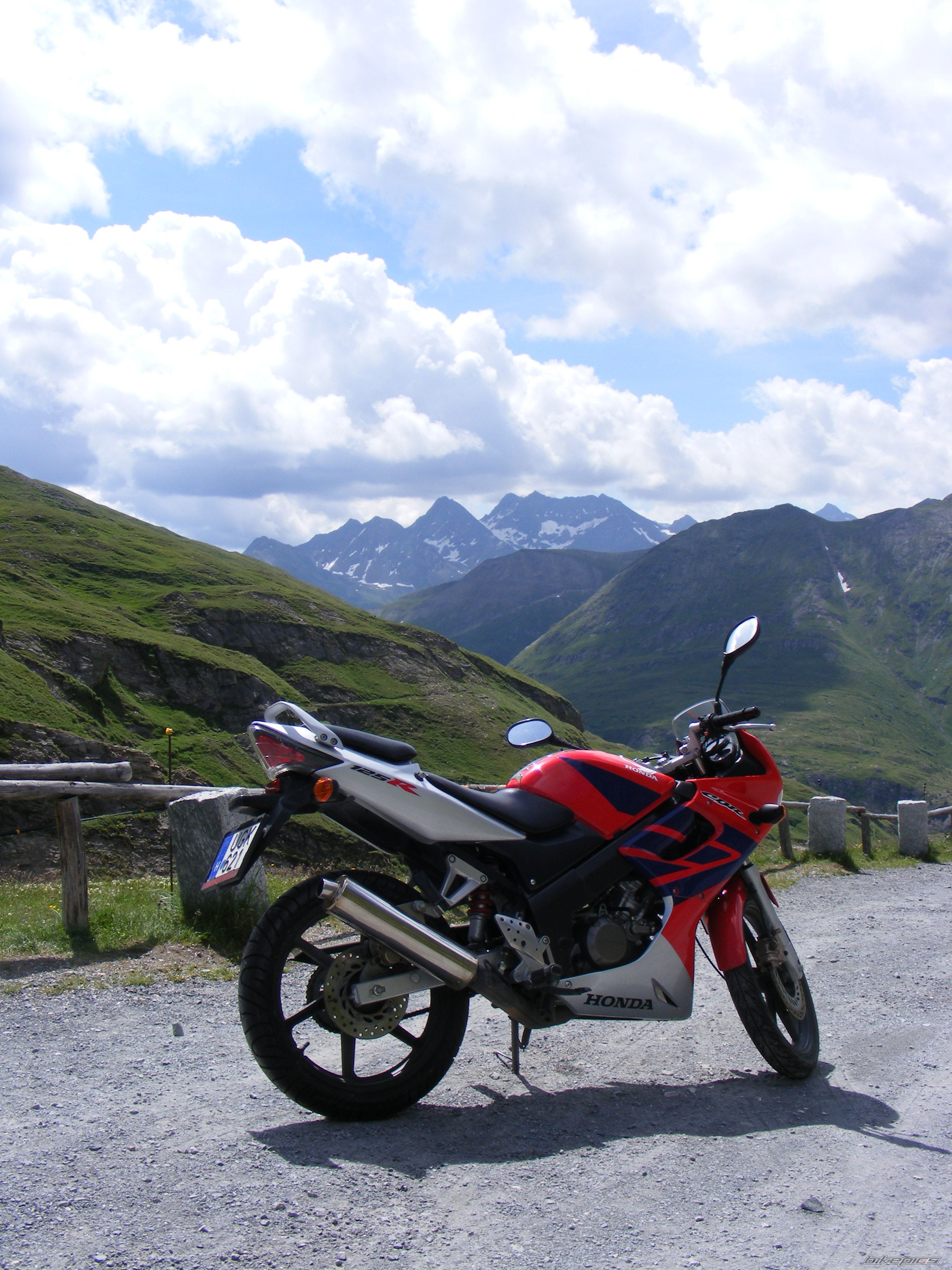Bike Photo 2029186