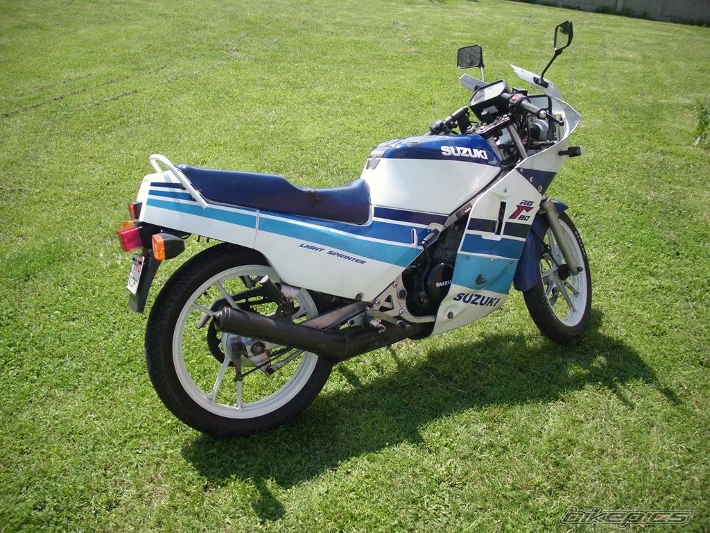 Photo 2029472