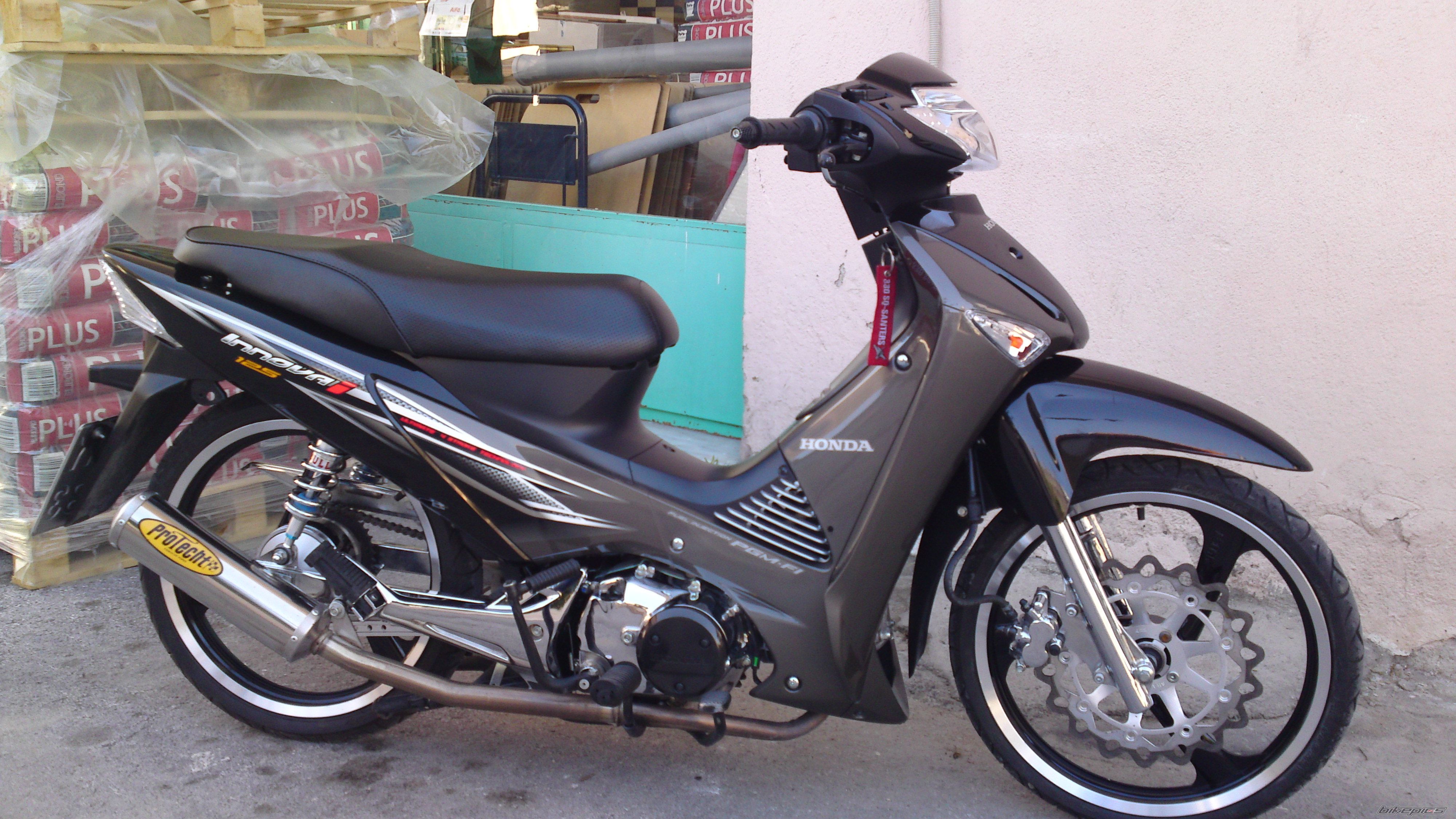 Photo 2029630
