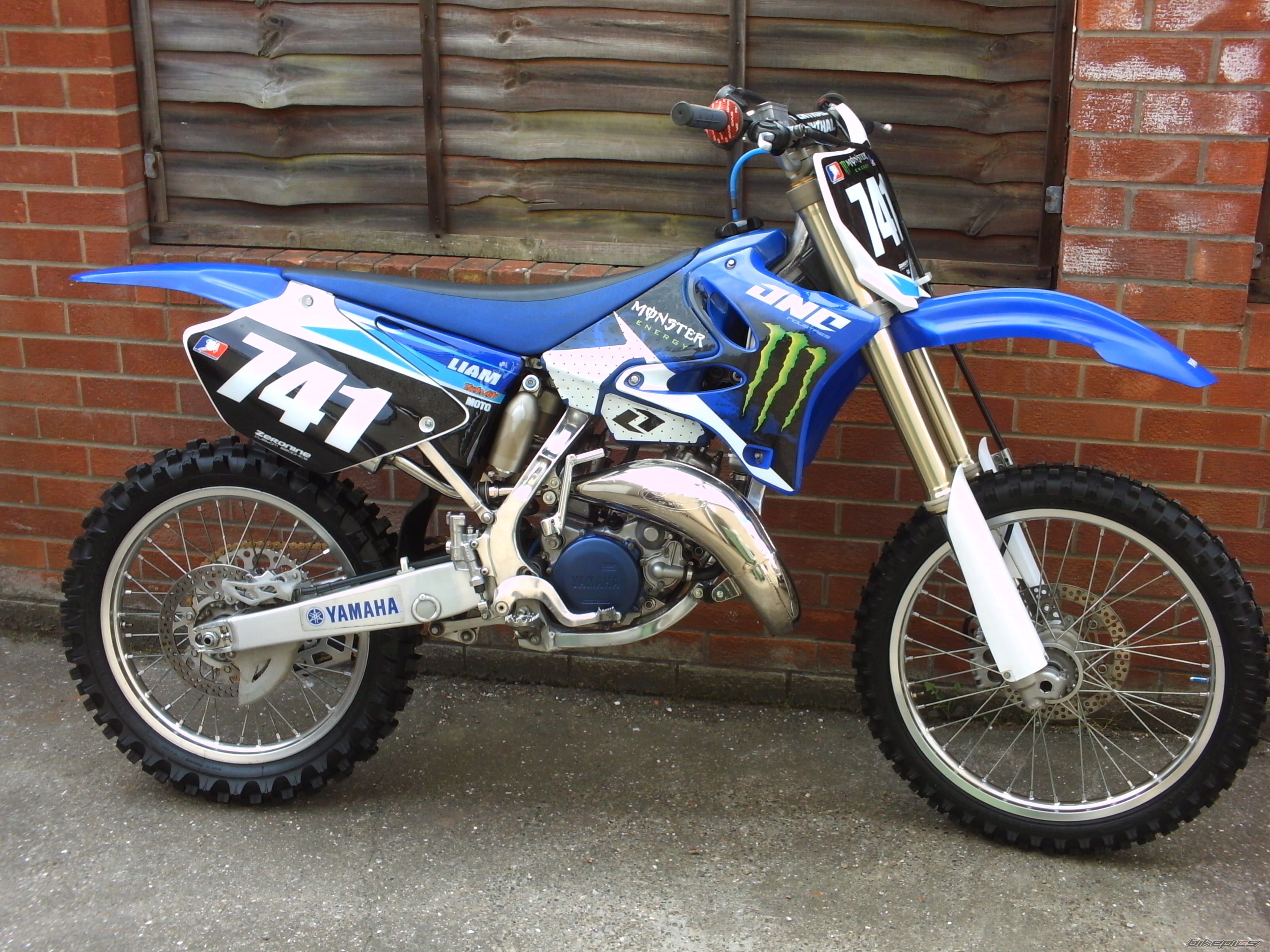 Photo 2029860