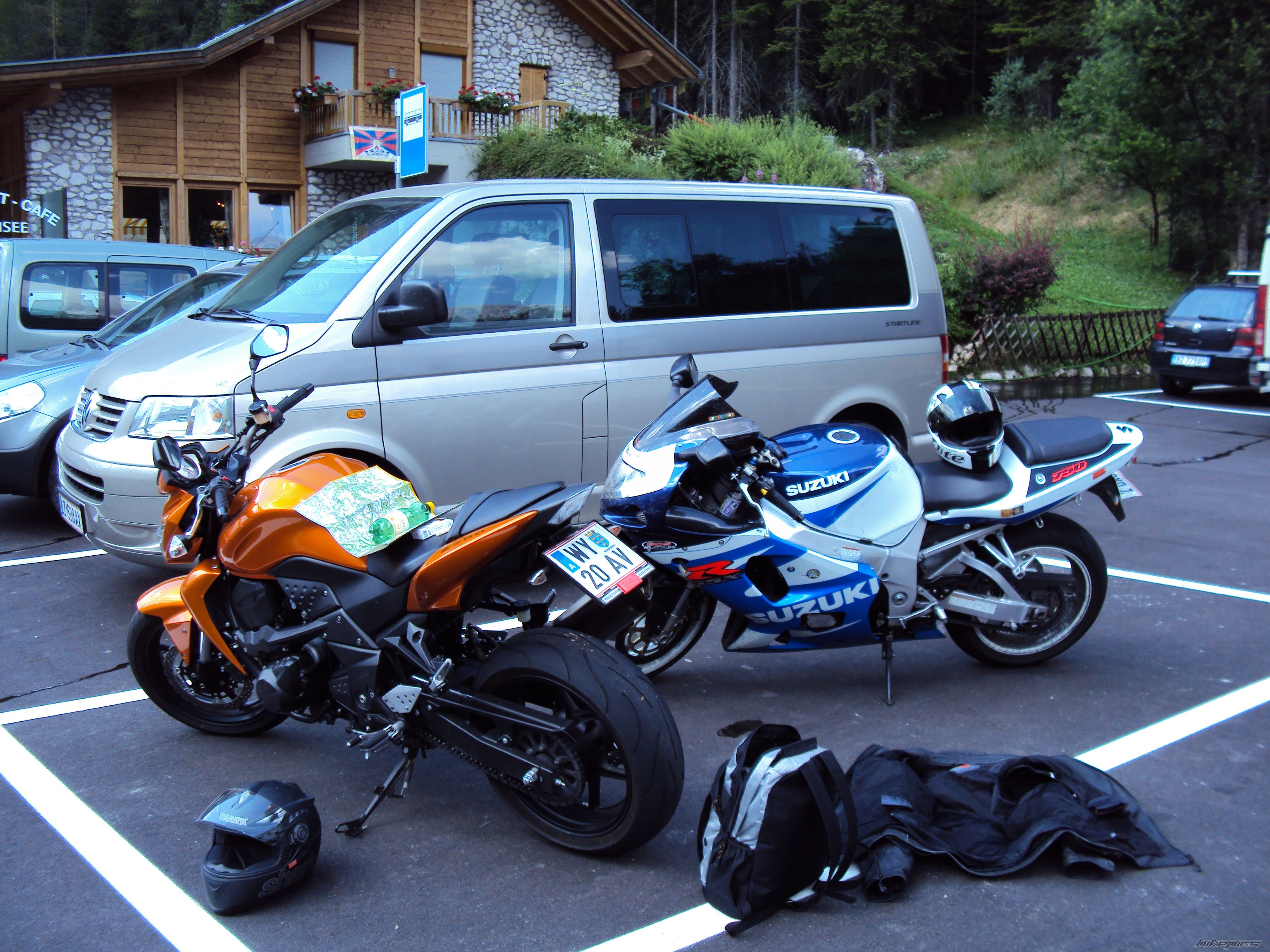 Photo 2032230