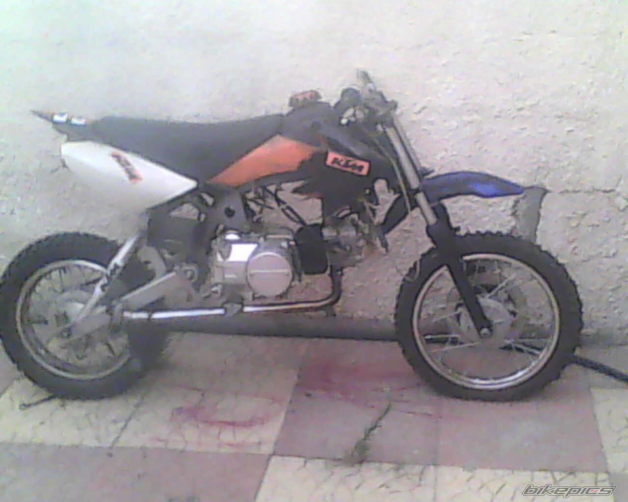 Photo 2032304