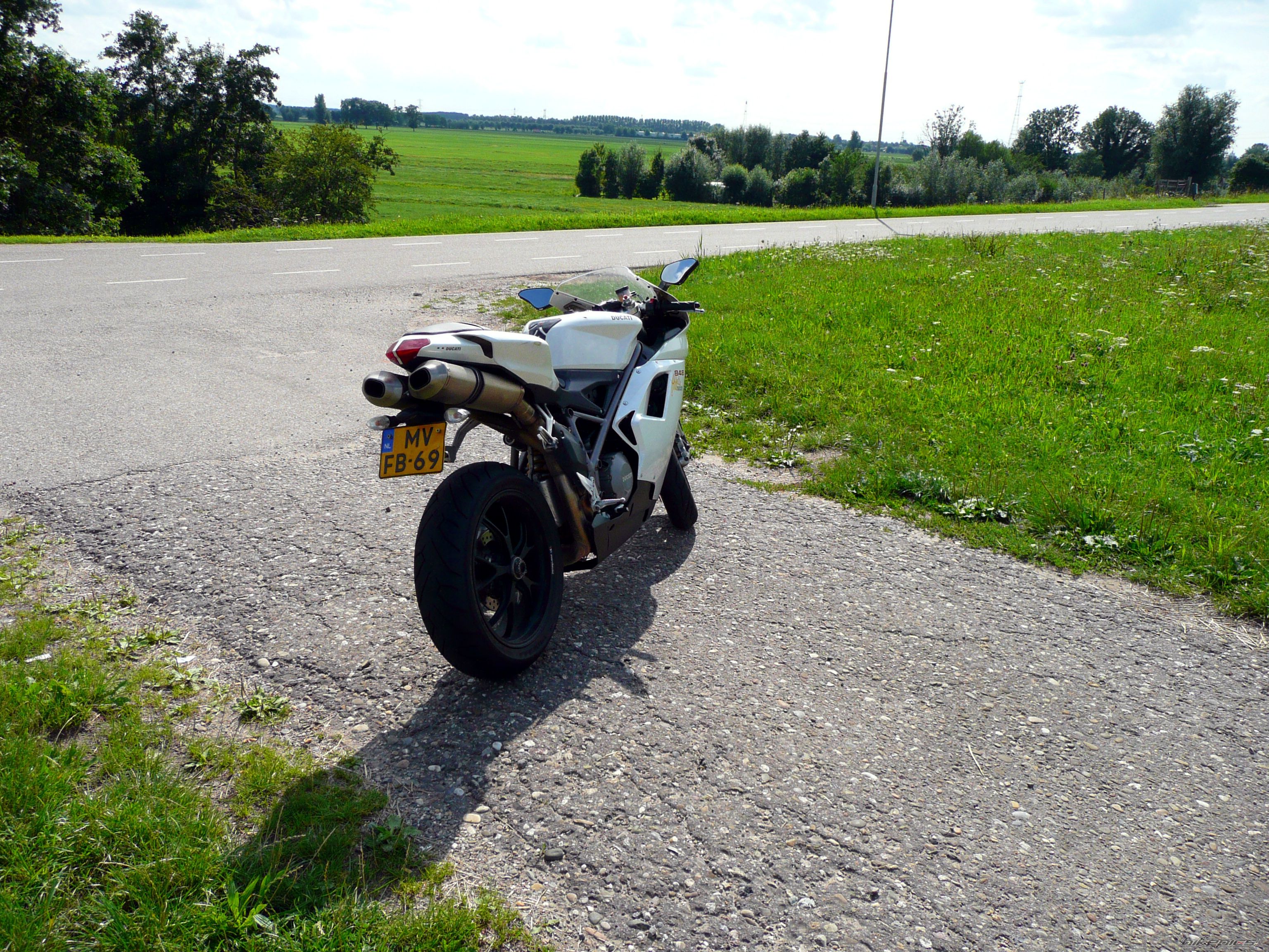 Photo 2032395