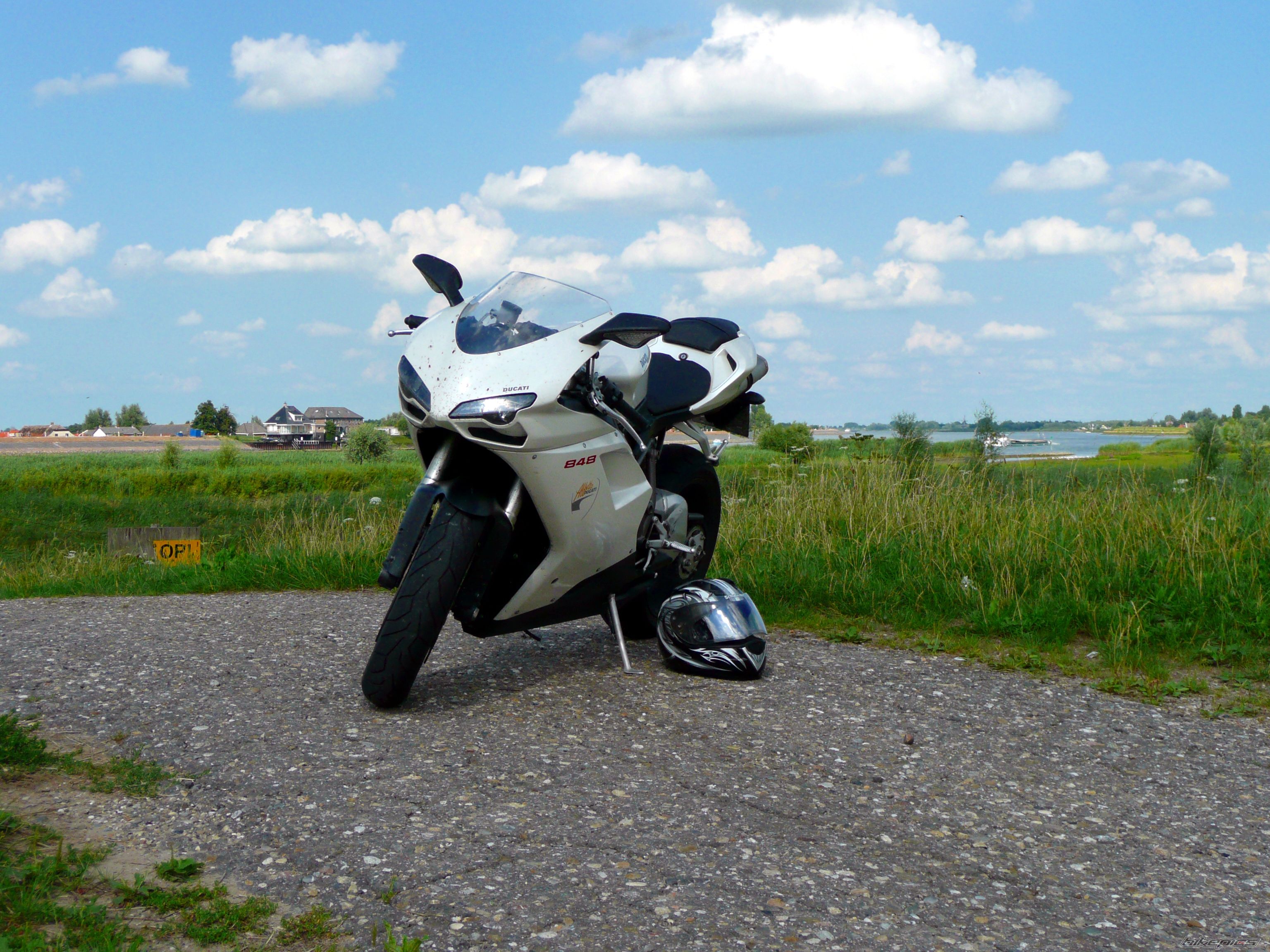 Photo 2032396