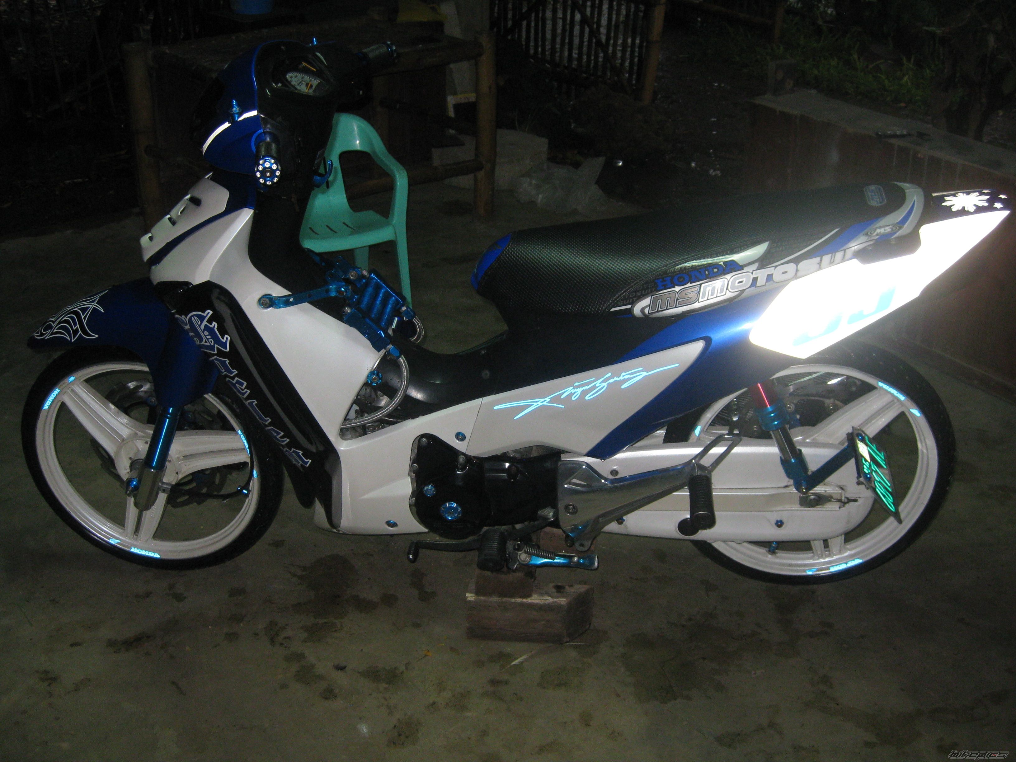 Photo 2032844
