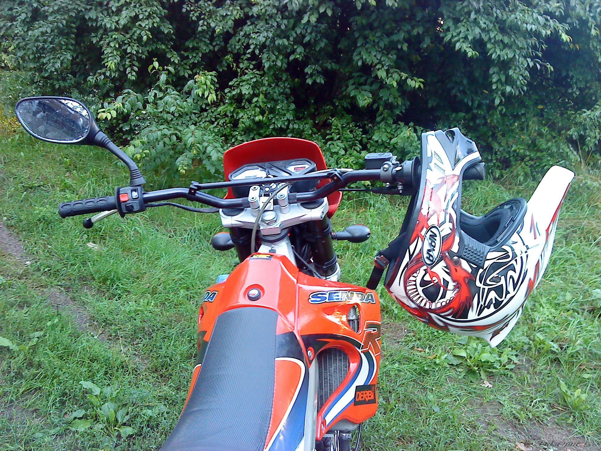 Photo 2033184