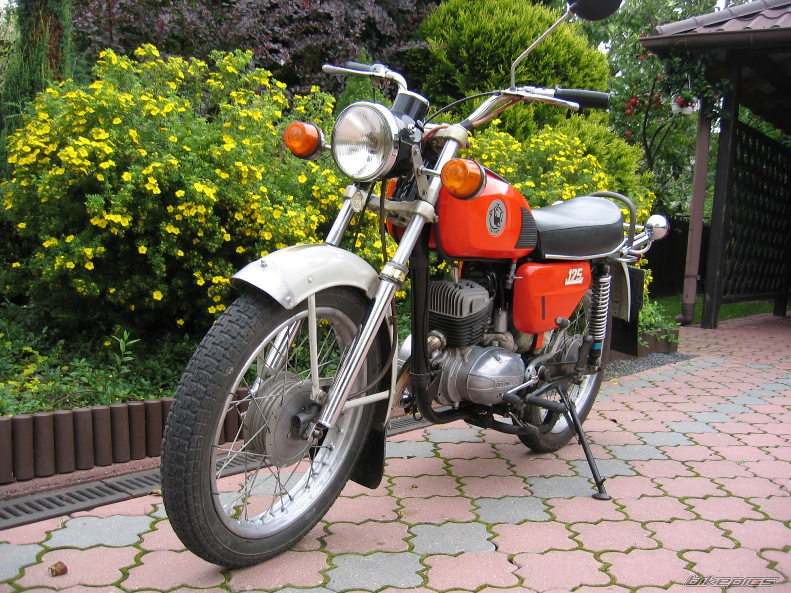 Bike Photo 2033385