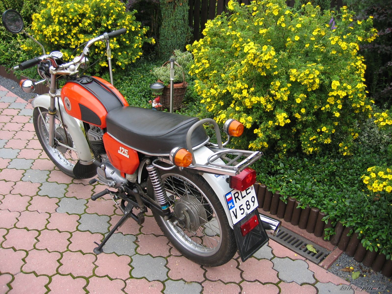 Bike Photo 2033387