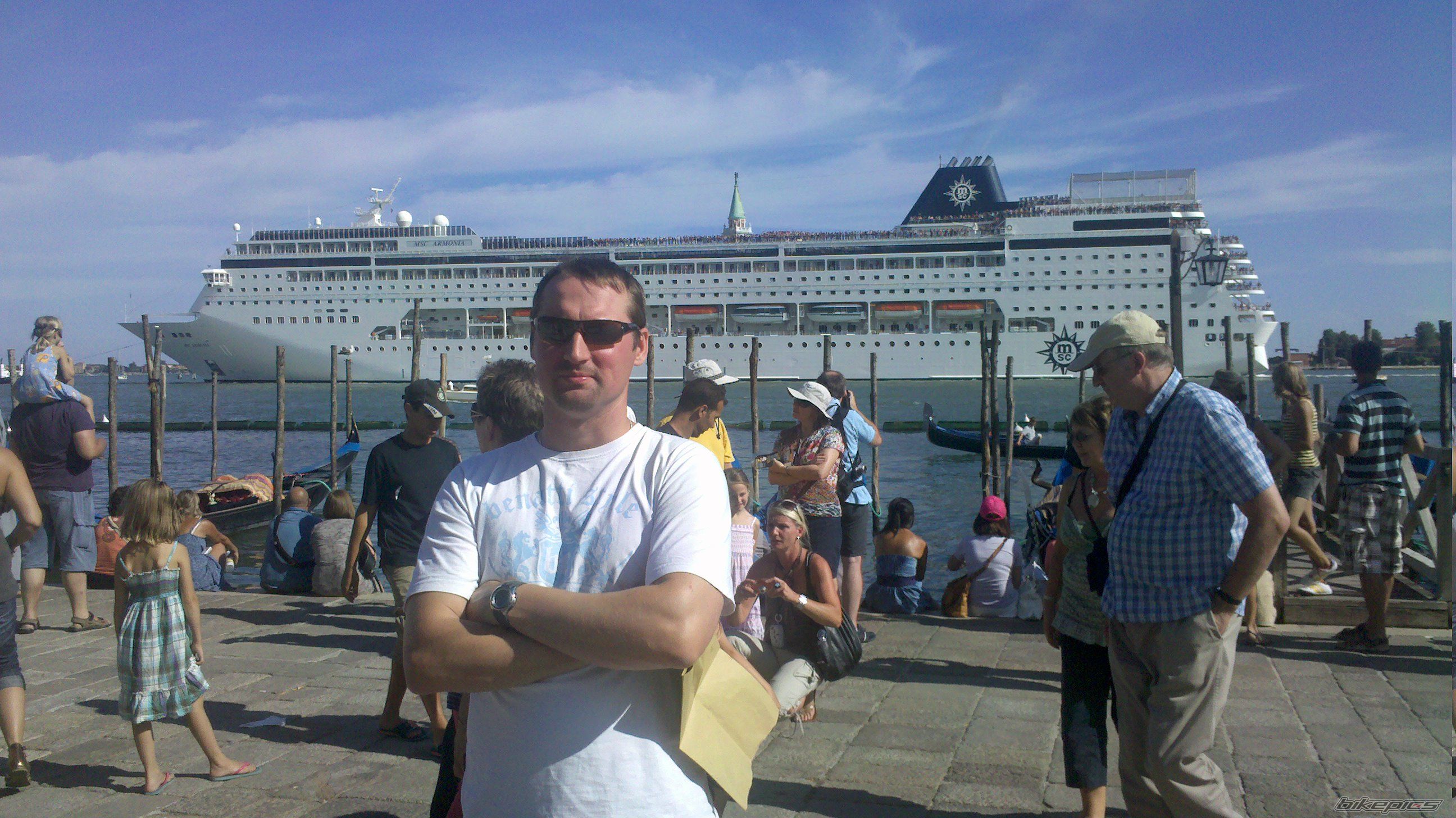 Photo 2033713