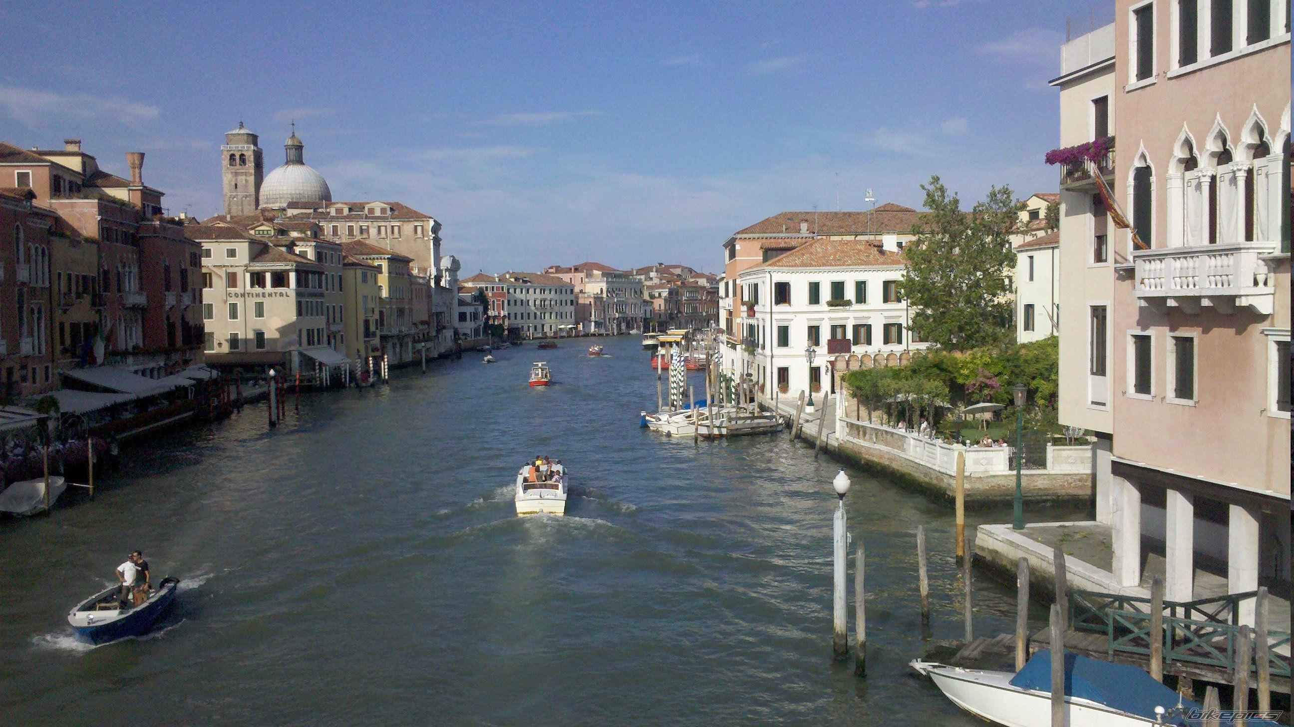 Photo 2033717