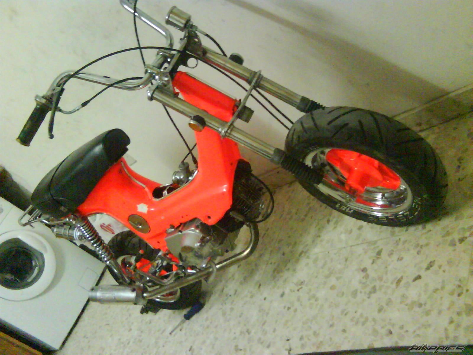 Photo 2034432