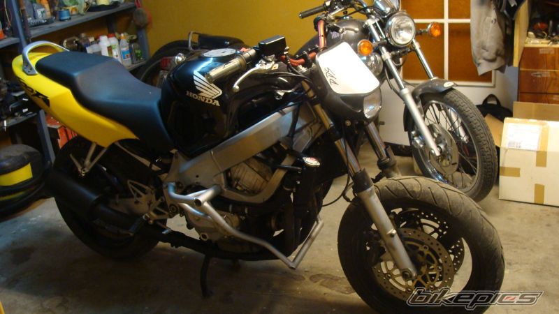 Photo 2034946