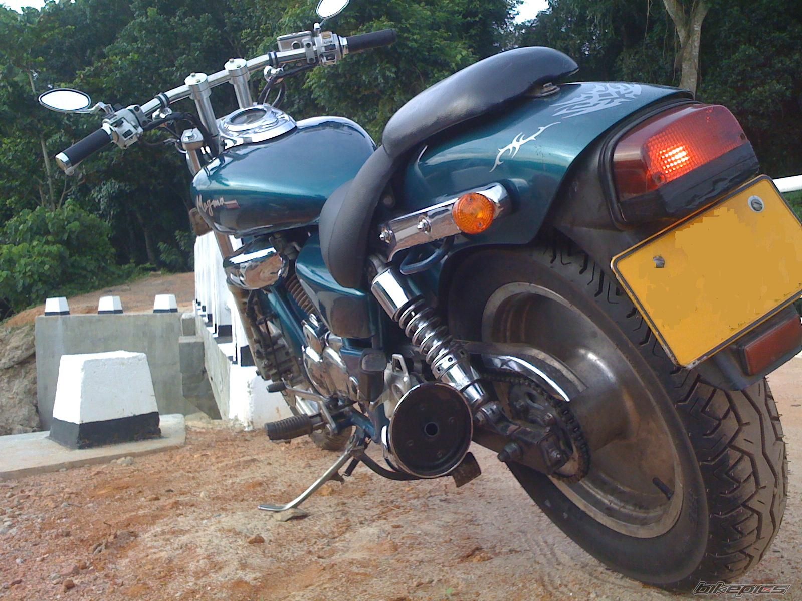 Photo 2035011