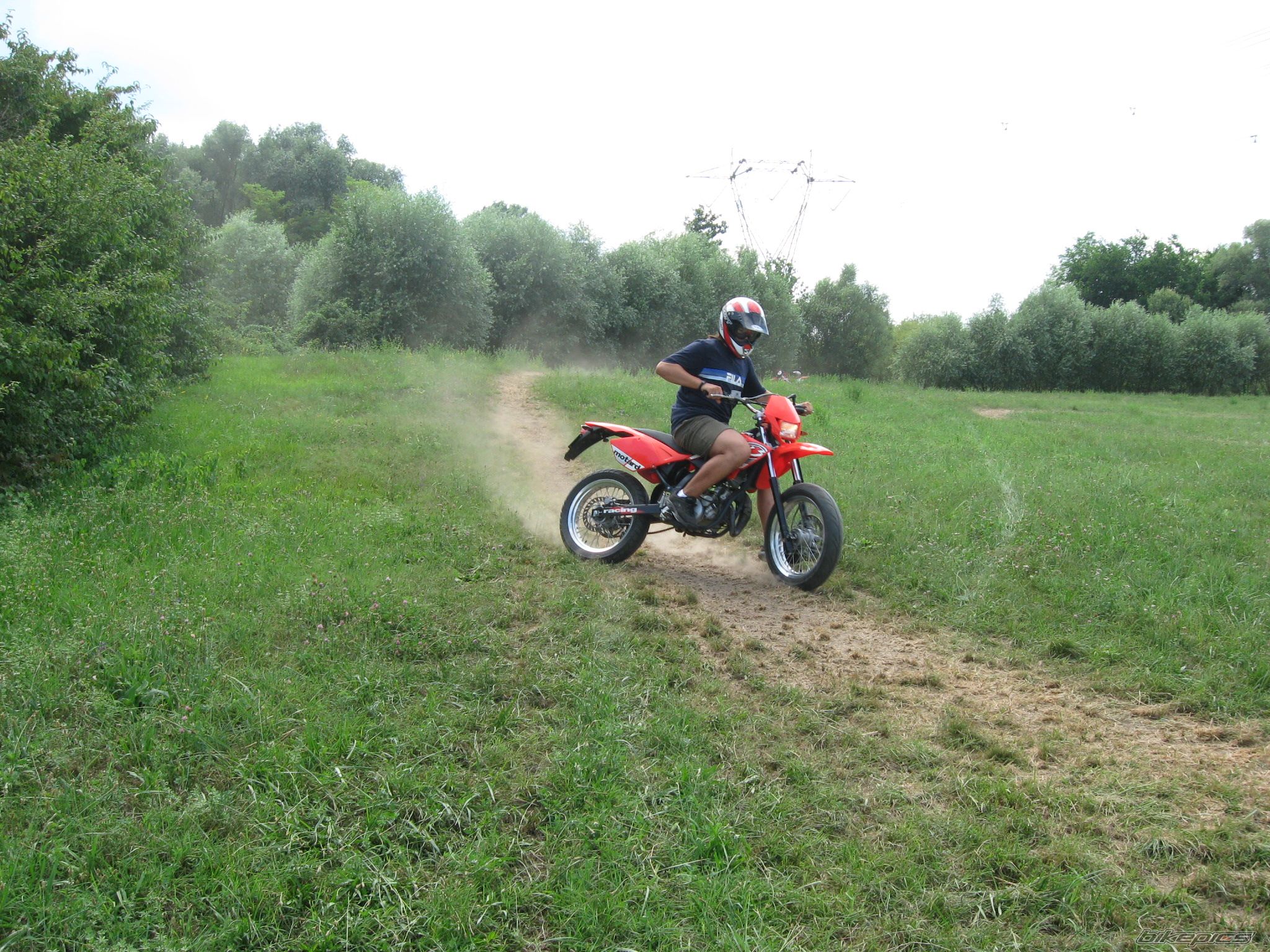 Photo 2035174
