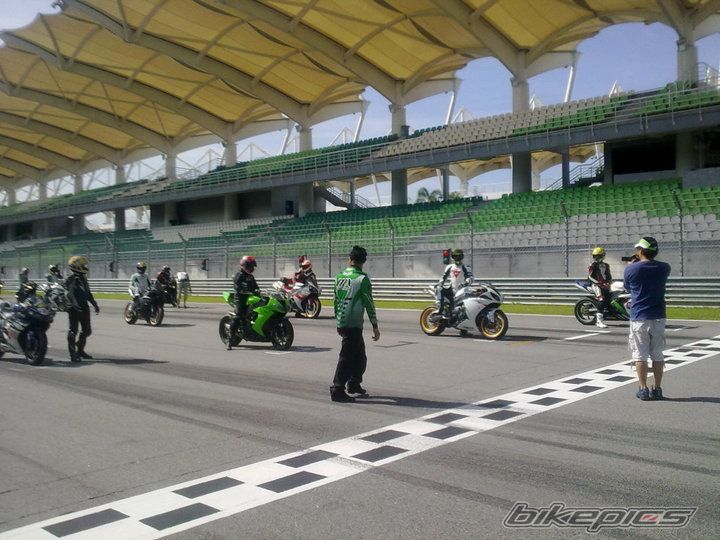 Bike Photo 2035476