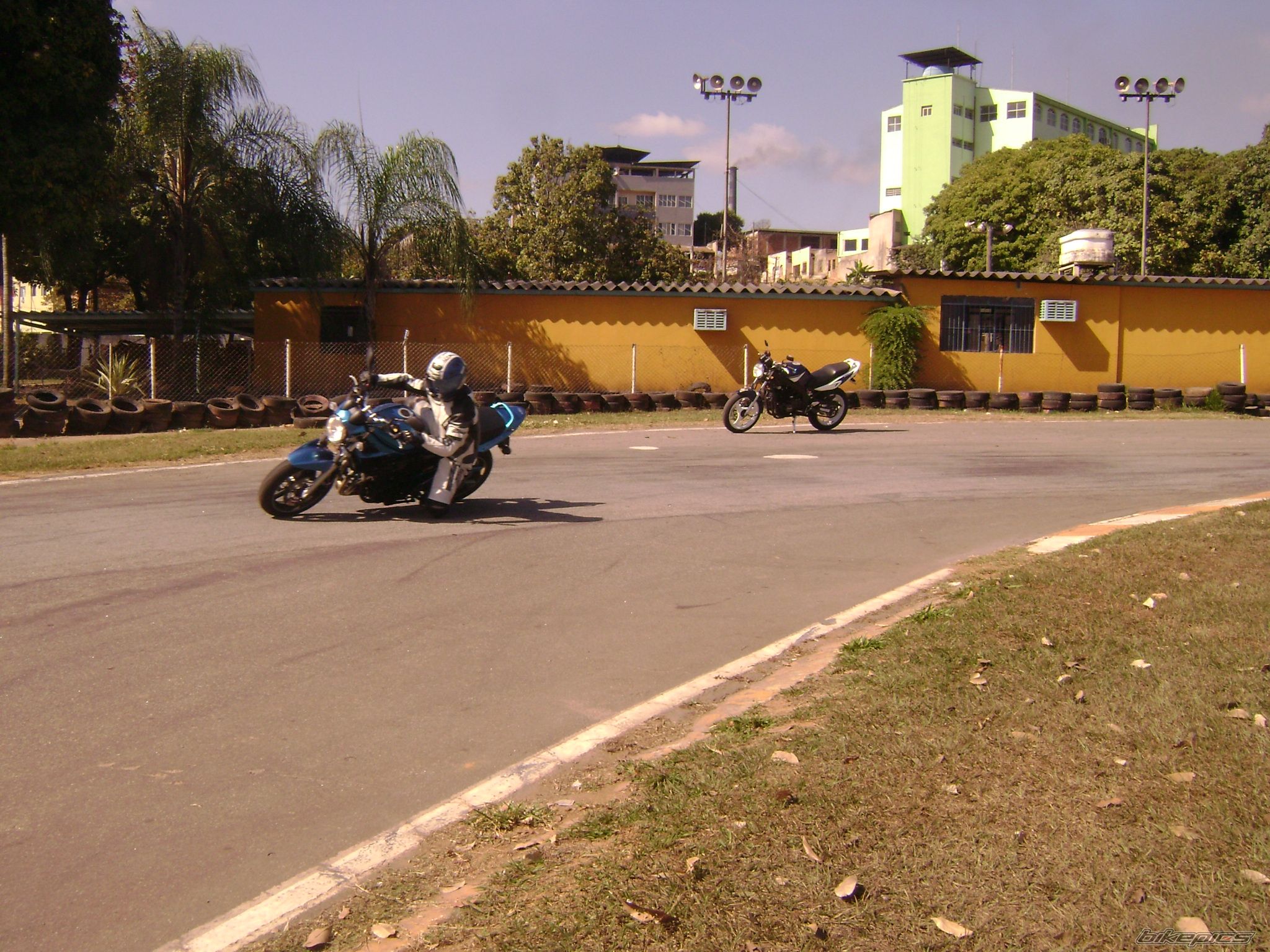 Photo 2035830