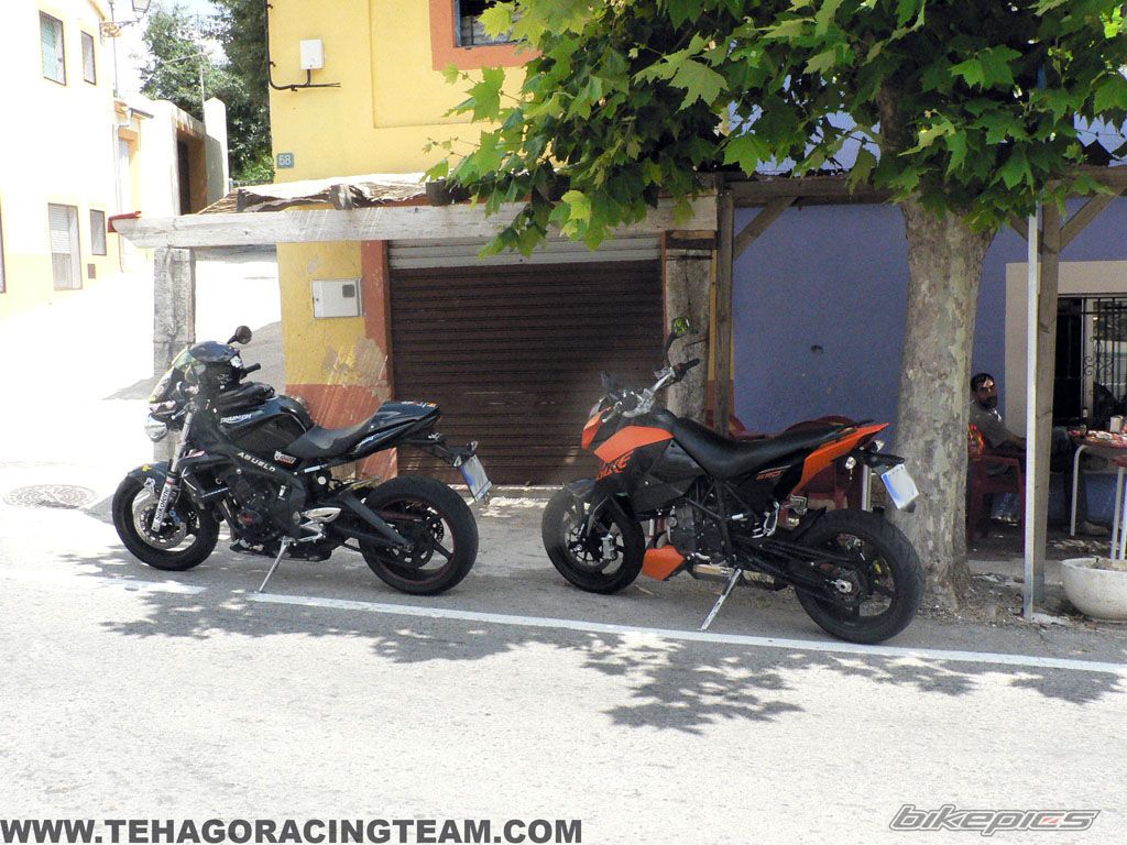 Photo 2035882