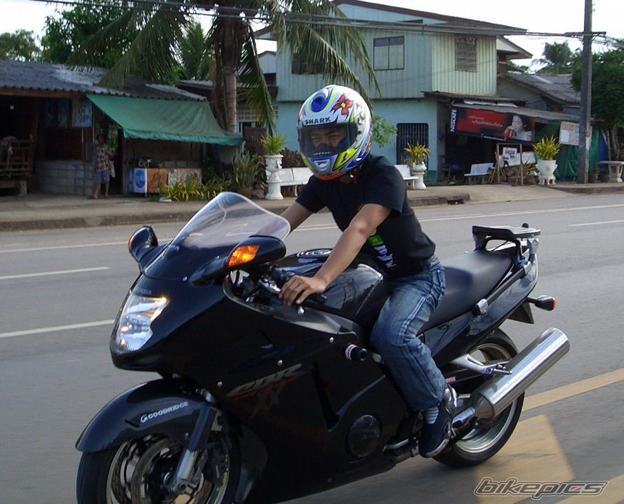 Bike Photo 2036026