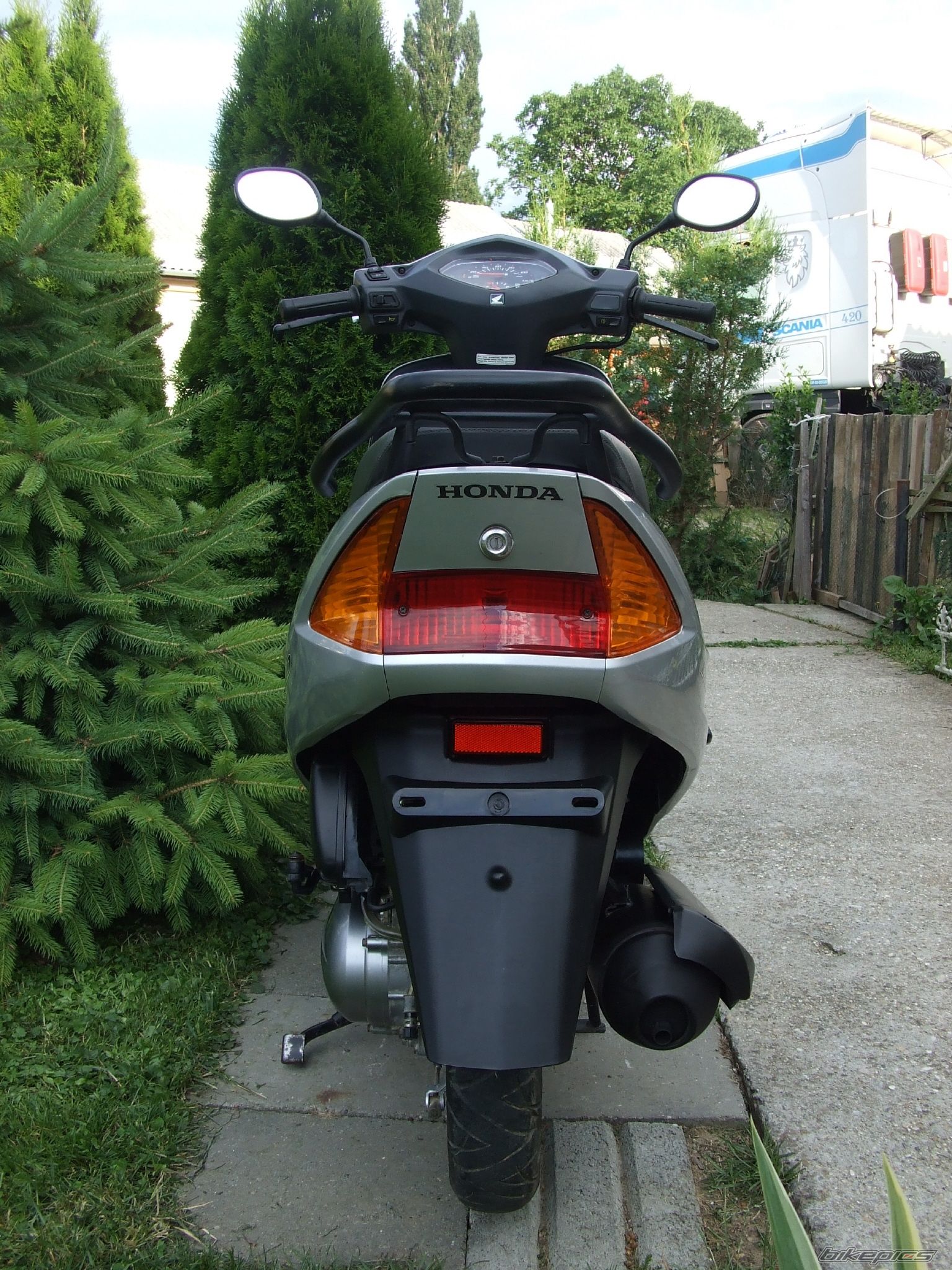 Bike Photo 2036042
