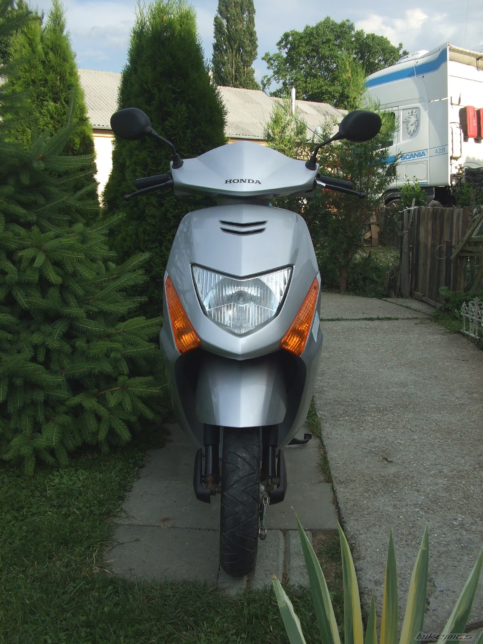 Bike Photo 2036046