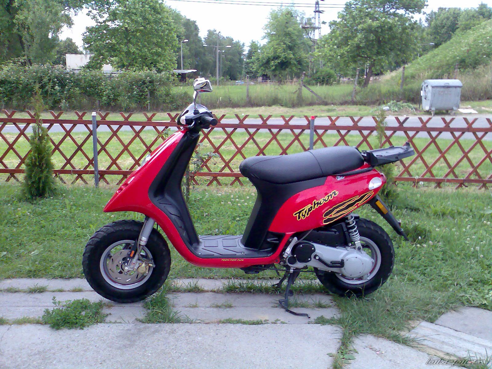 Photo 2036051